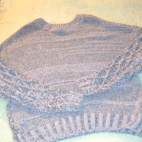 My Michelle cropped oversized cable sweater - Picture 6 of 6